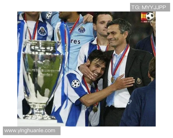 足球明星黑人迪雅拉的传奇之路与足坛影响力探讨