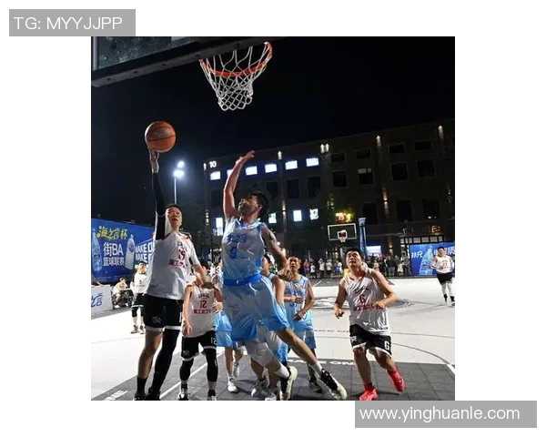 广东大溢与辽宁本钢激战正酣谁将赢得这场篮球巅峰对决